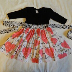 Girls size 3T Valentine Hearts Love Dress K Pea